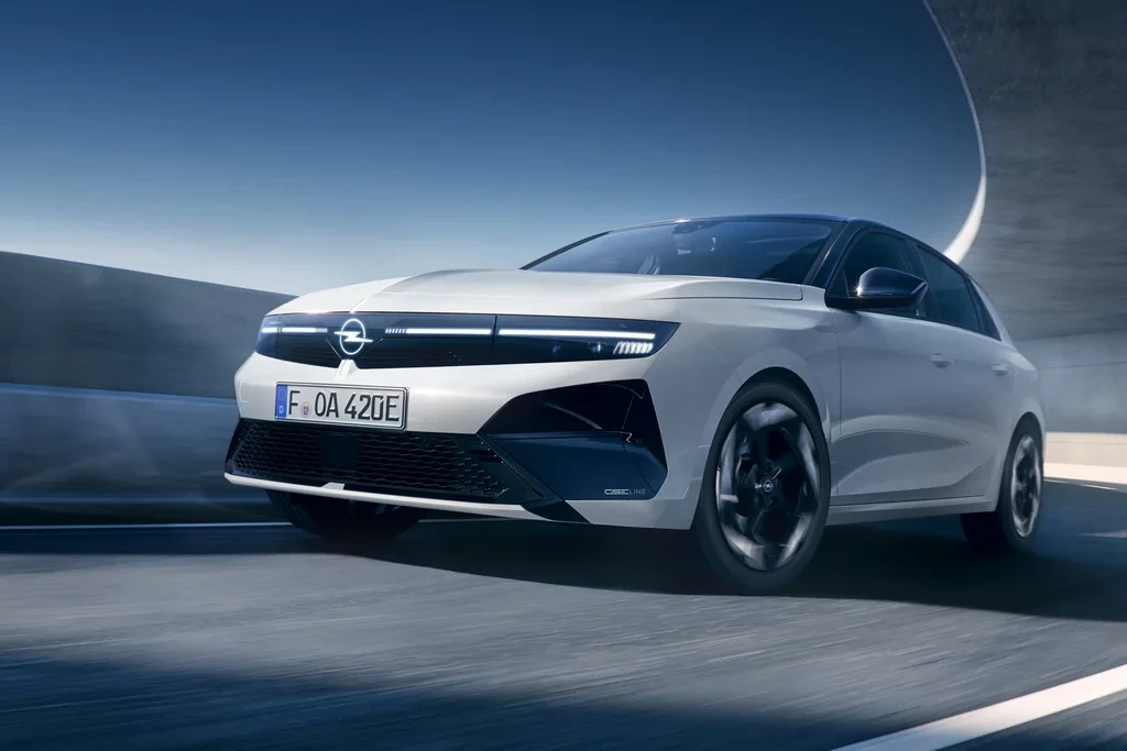 Opel розкрив подробиці про нову версію Astra GSe Line